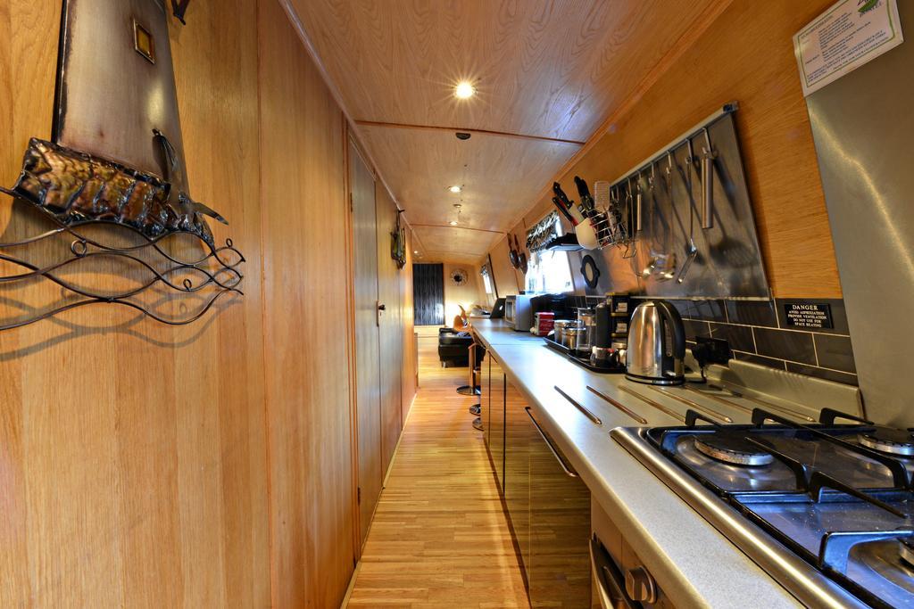 Hotel Edinburgh - Houseboats Exterior foto